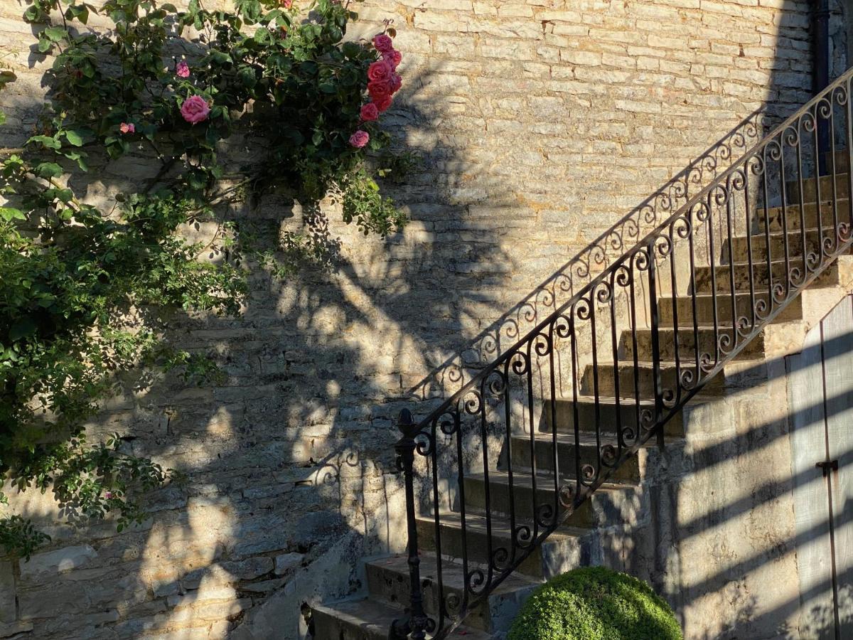 LE JARDIN Chambre de charme, piscine à Meursault Extérieur photo