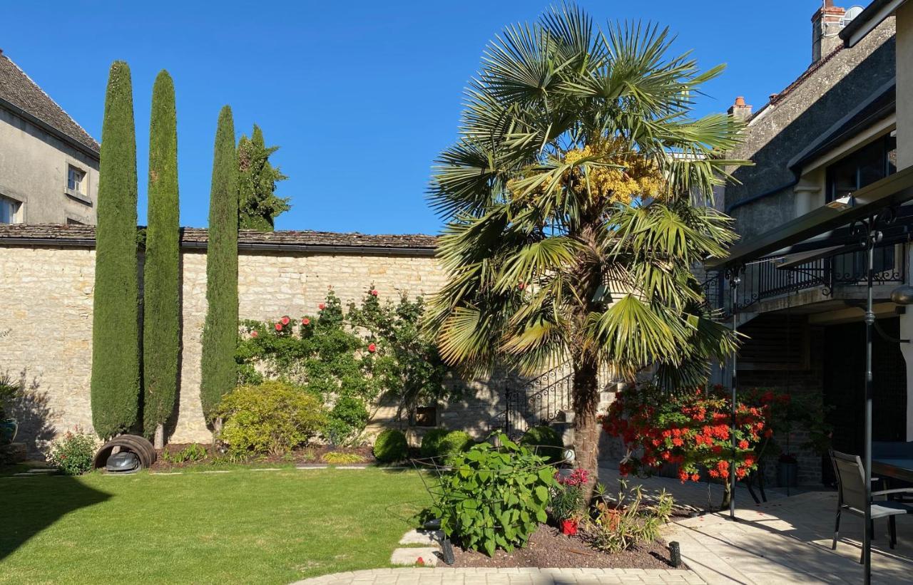LE JARDIN Chambre de charme, piscine à Meursault Extérieur photo