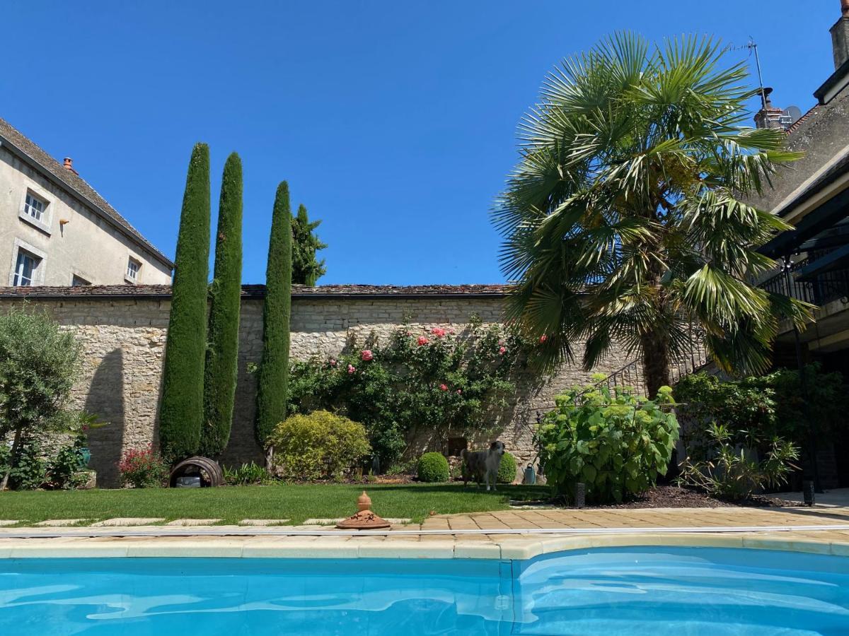 LE JARDIN Chambre de charme, piscine à Meursault Extérieur photo